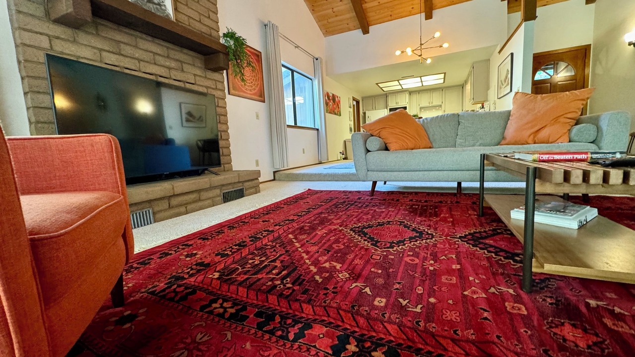 Photo of Livingroom in Three Rivers