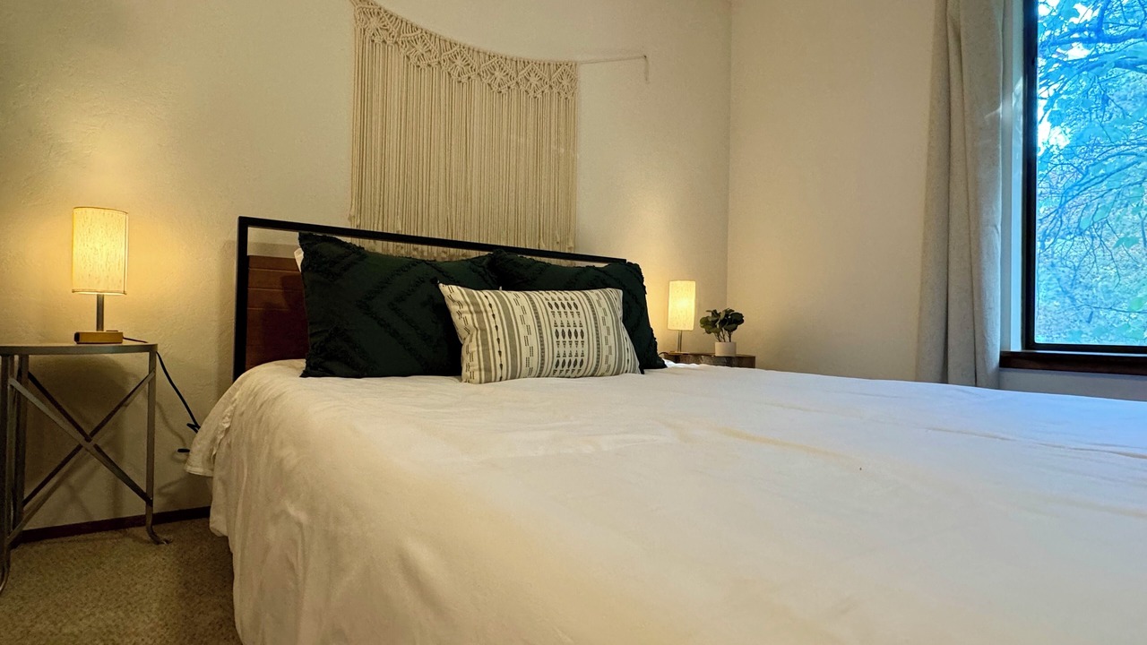 Photo of Bedroom in Three Rivers