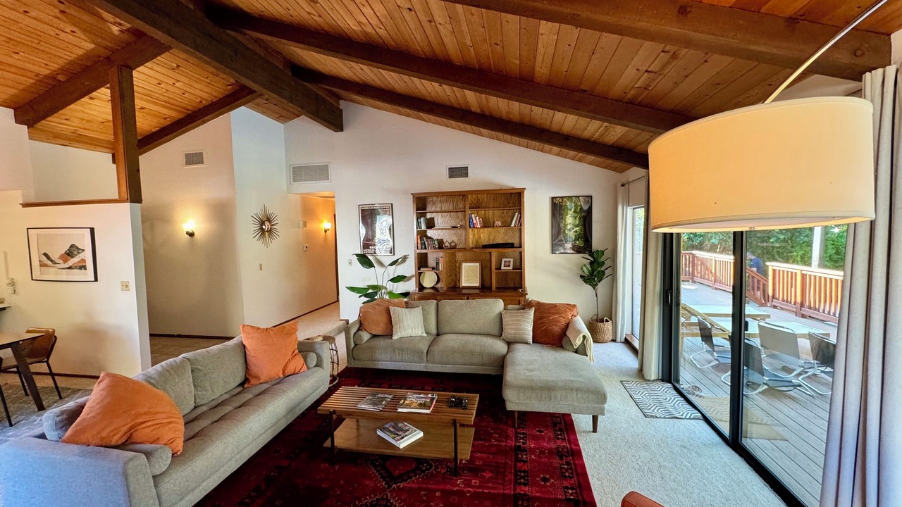Photo of Livingroom in Three Rivers