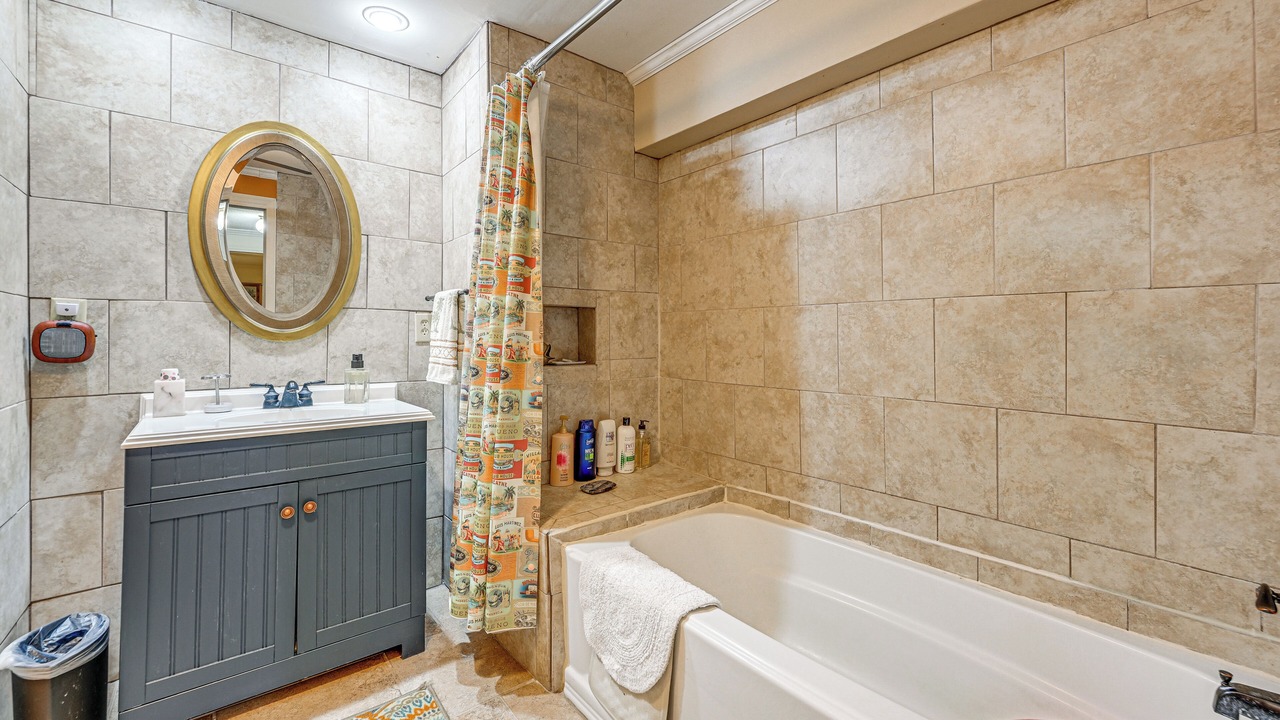 Photo of Bathroom in Hayesville