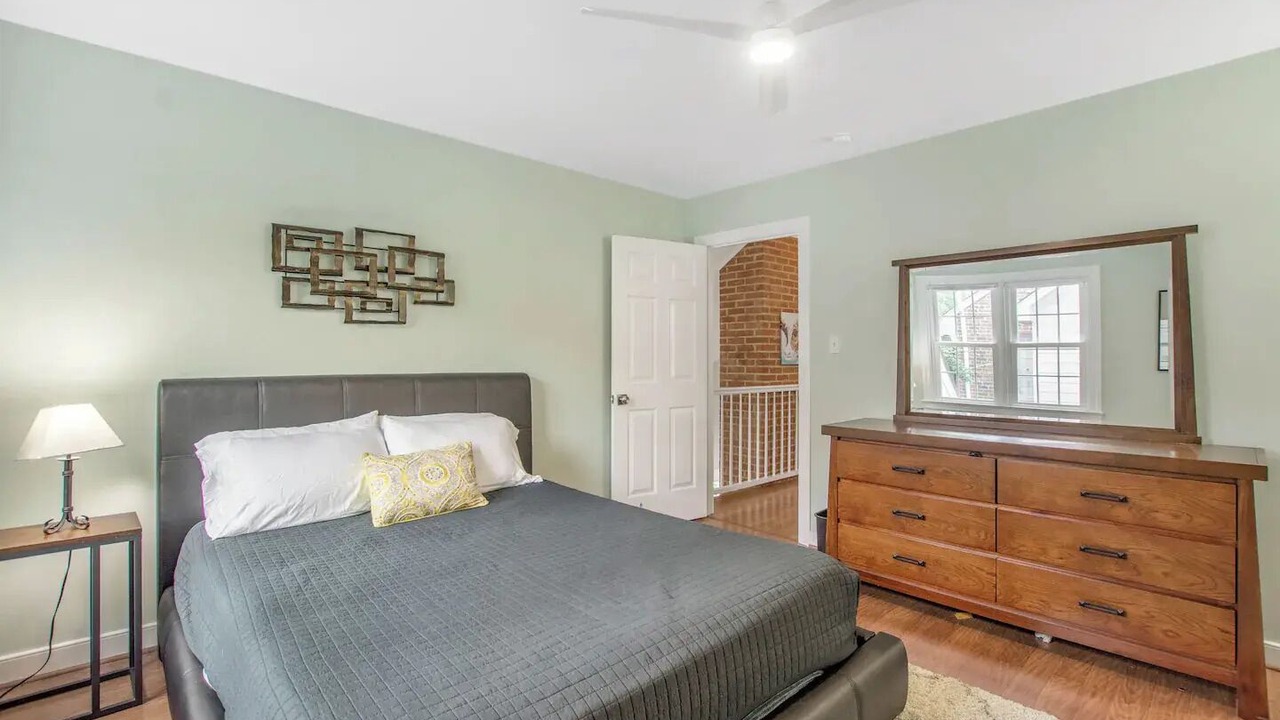Photo of Bedroom in Richmond