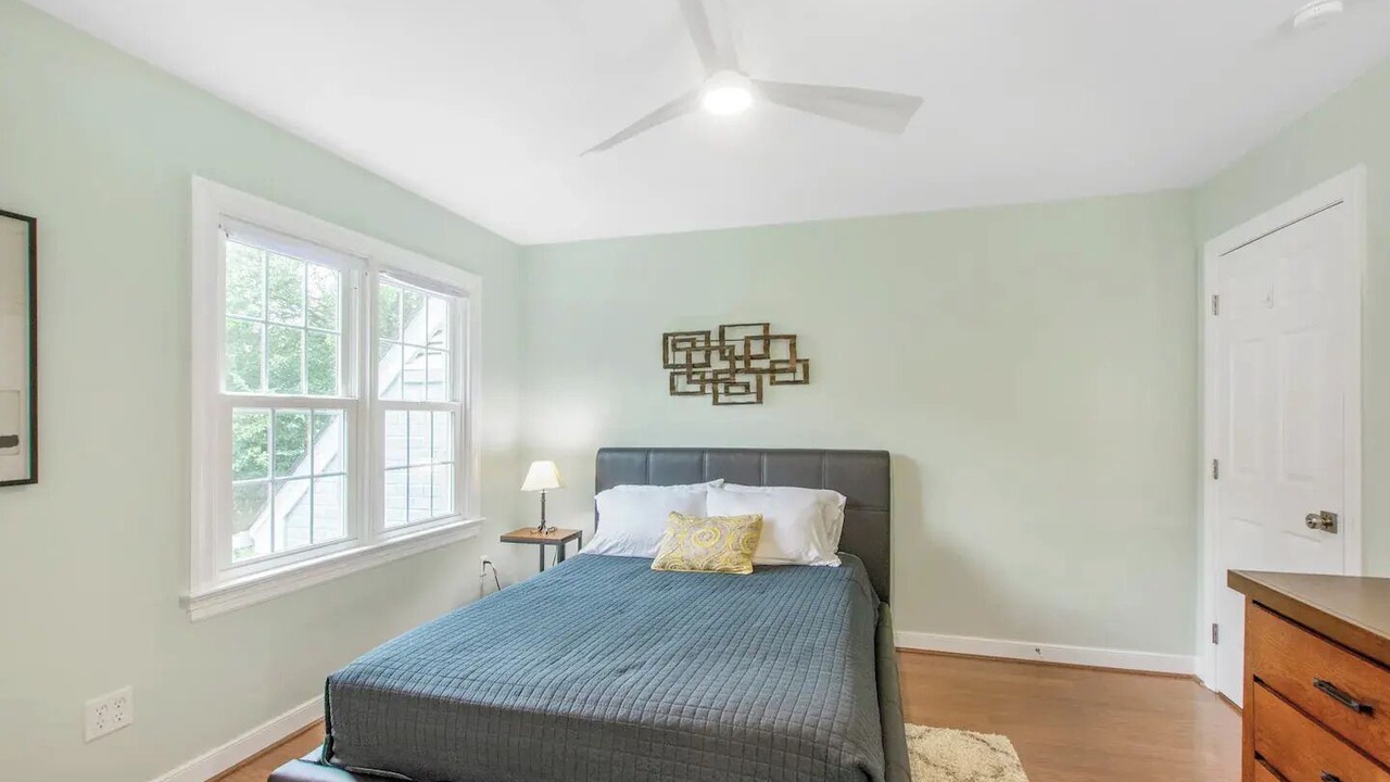 Photo of Bedroom in Richmond