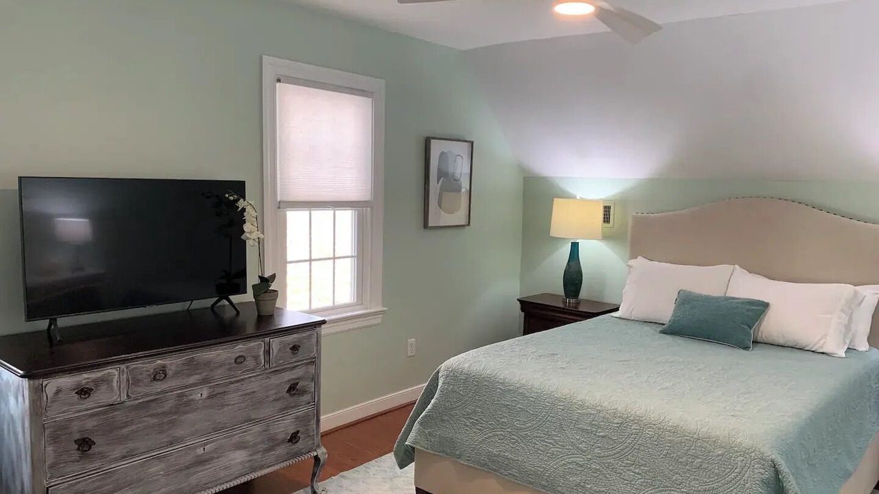 Photo of Bedroom in Richmond
