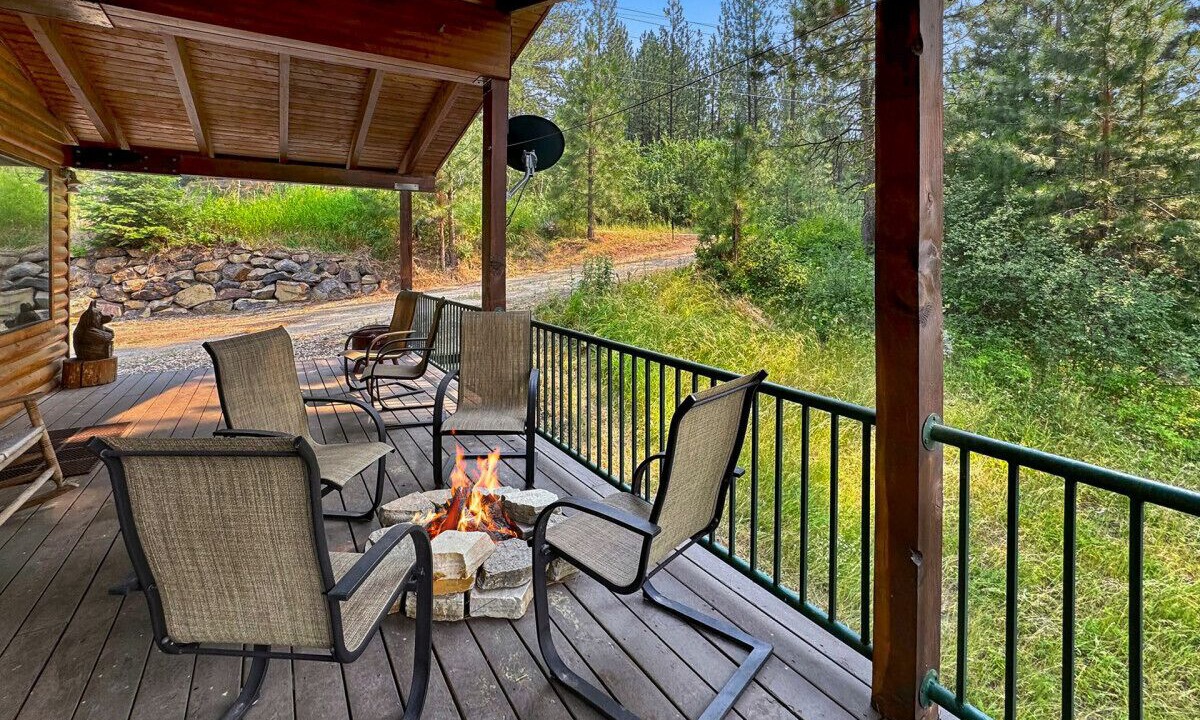 Photo of Patio Balcony in Cascade