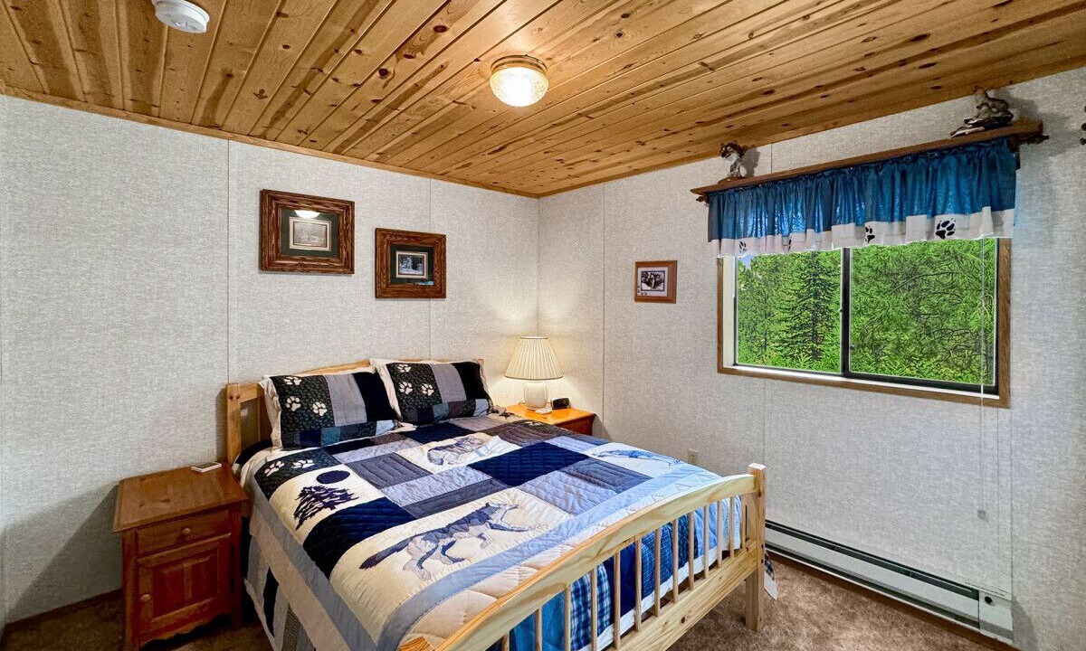 Photo of Bedroom in Cascade
