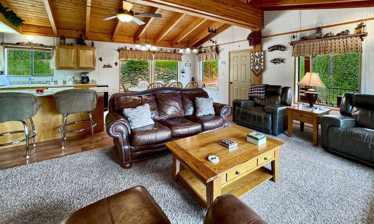 Photo of Livingroom in Cascade