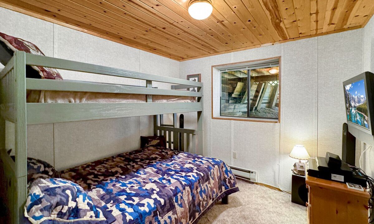 Photo of Bedroom in Cascade