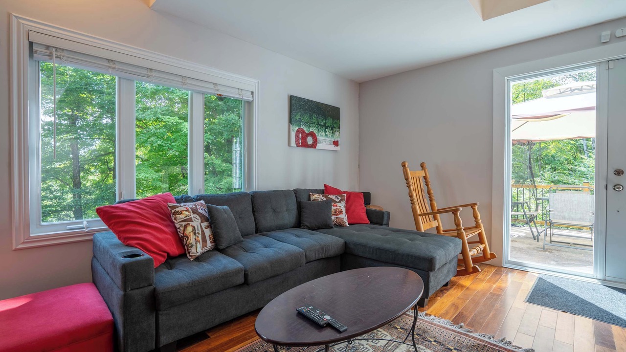Photo of Livingroom in Saint-Colomban