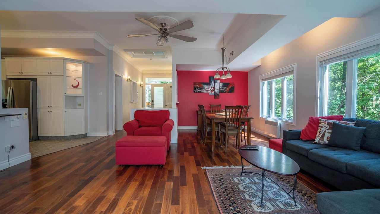 Photo of Livingroom in Saint-Colomban