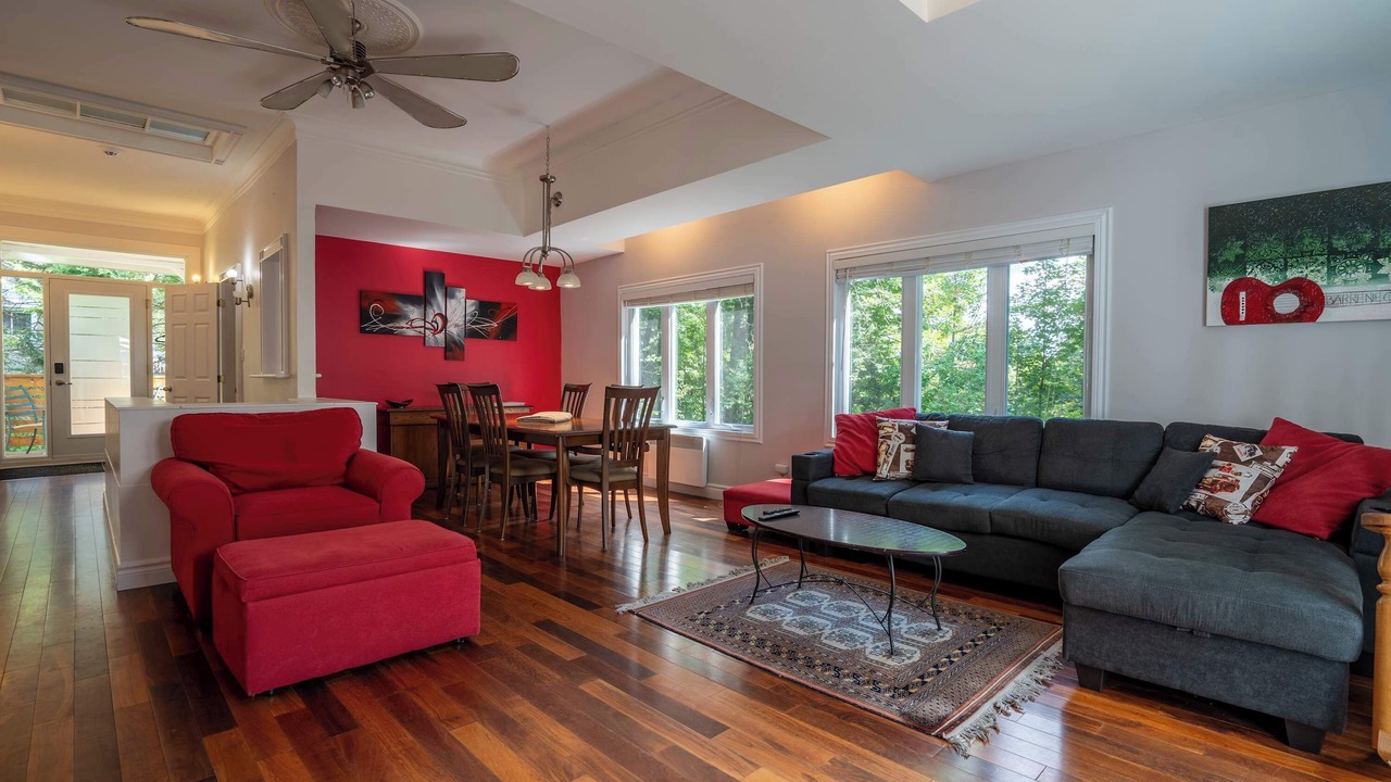 Photo of Livingroom in Saint-Colomban