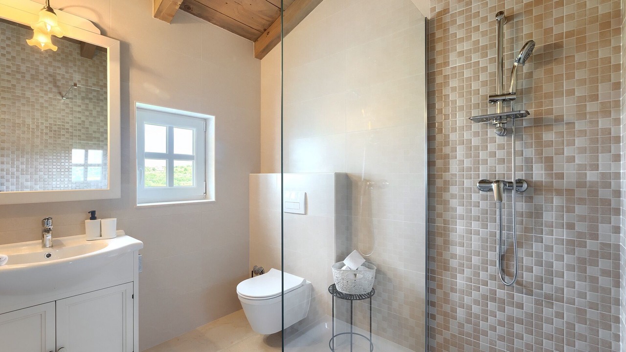 Photo of Bathroom in Momjan