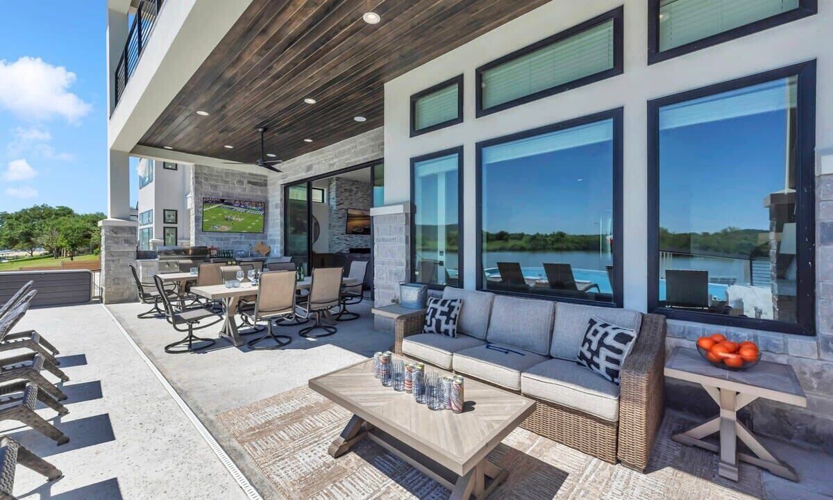 Photo of Outdoor in Kingsland