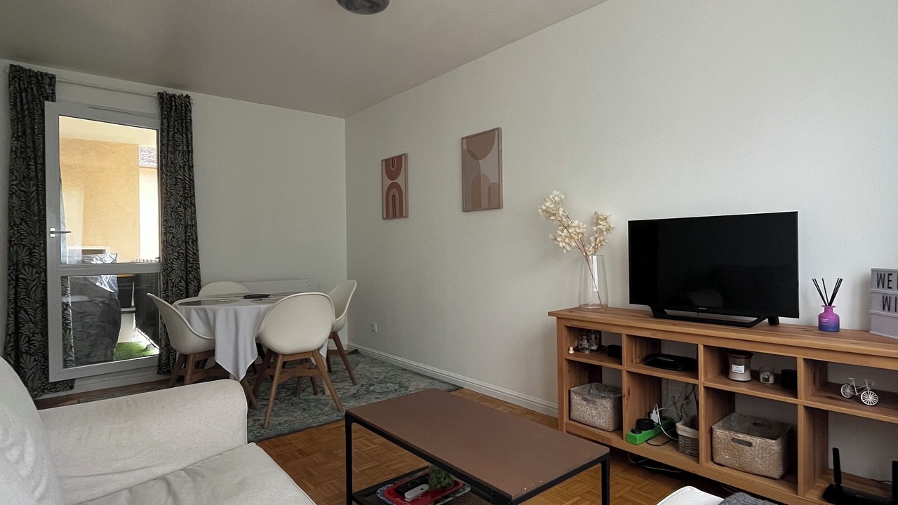 Photo of Livingroom in Saint-Genis-Laval