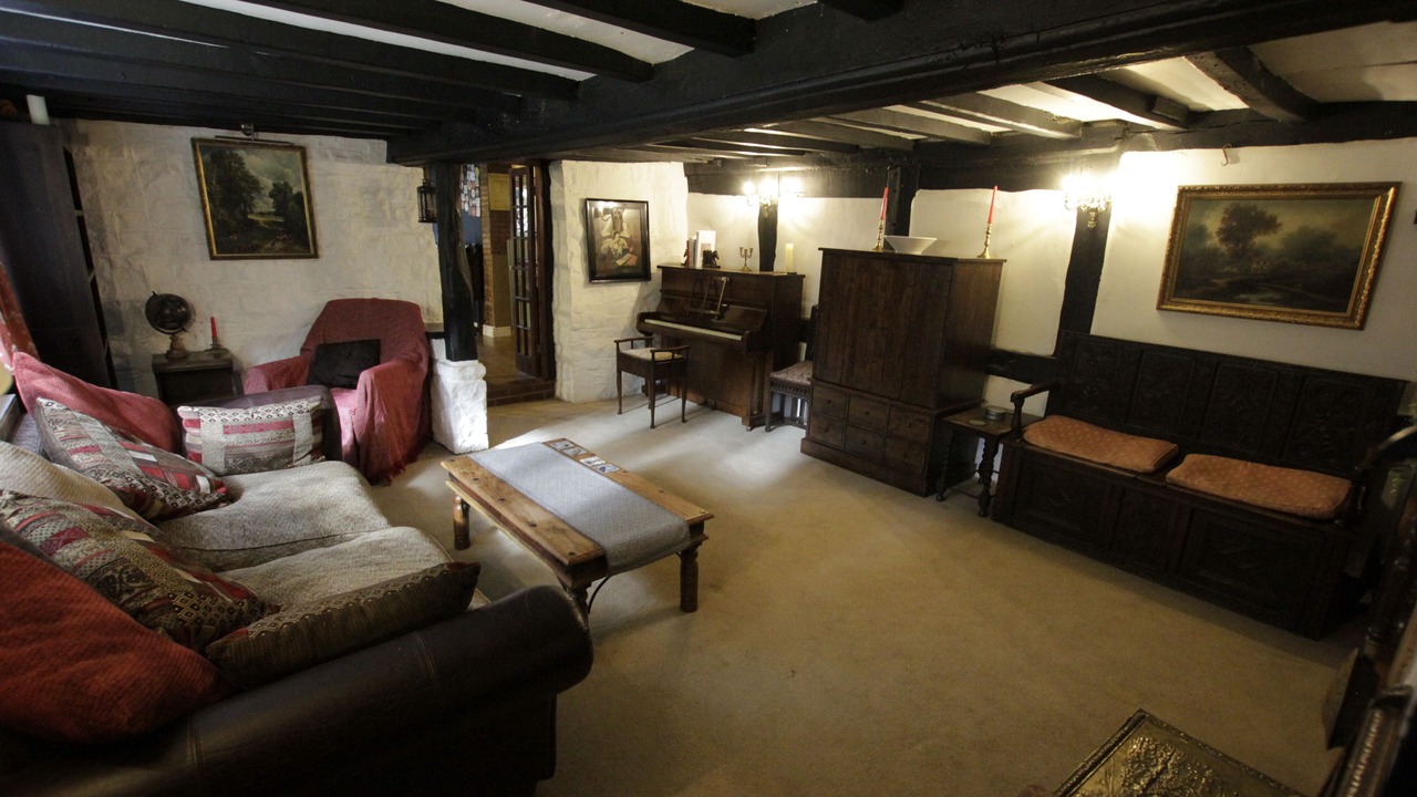 Photo of Livingroom in Tatenhill