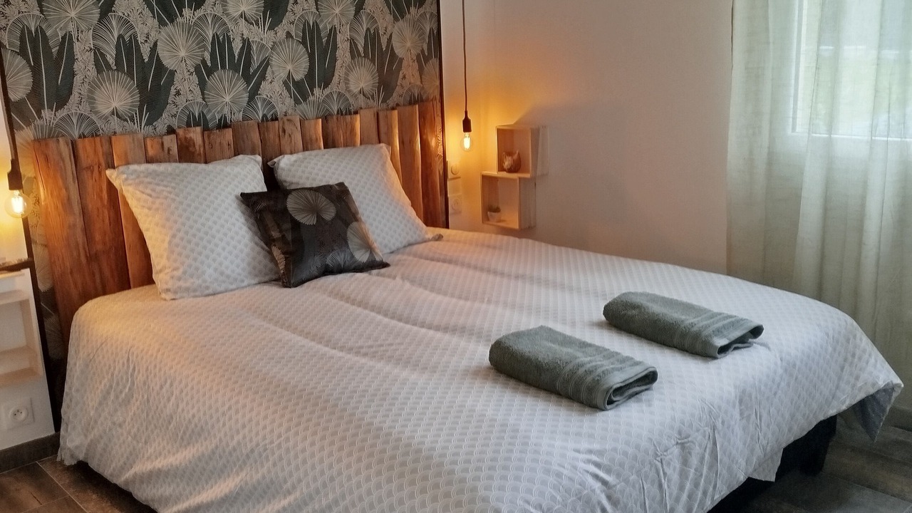 Photo of Bedroom in Angerville-l'Orcher