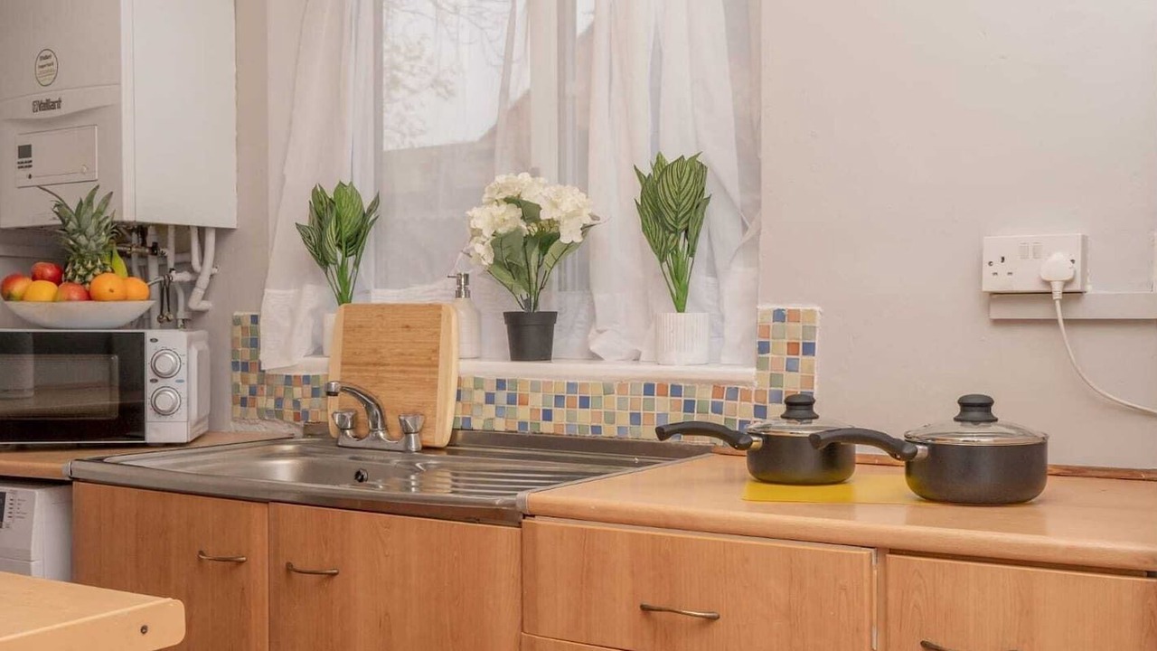 Photo of Kitchen in Weston by Wellend