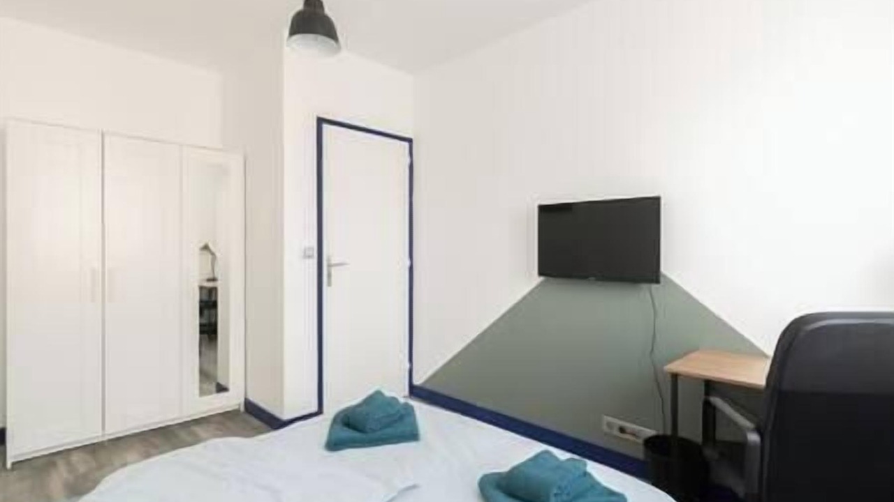 Photo of Bedroom in Saint-Nazaire