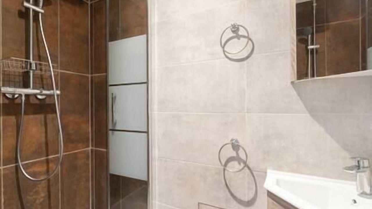 Photo of Bathroom in Saint-Nazaire