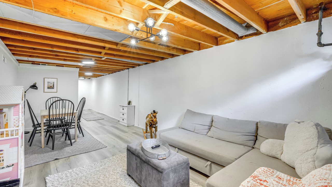 Photo of Livingroom in Mitchell