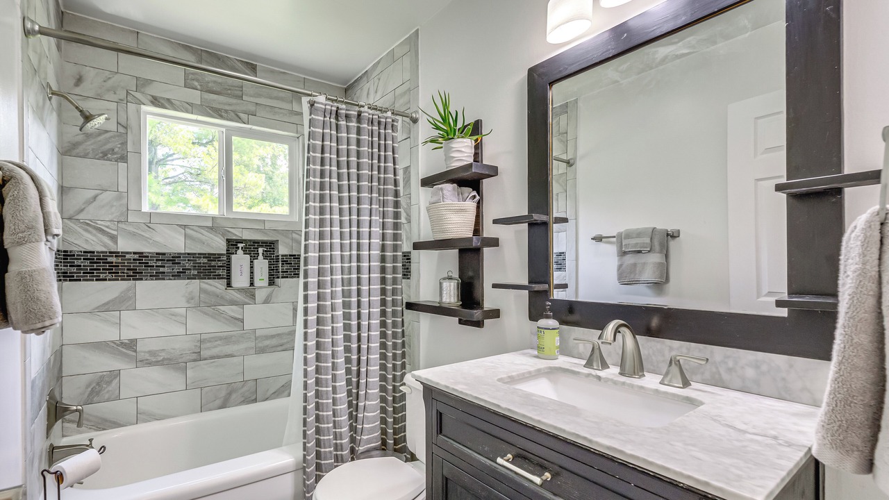 Photo of Bathroom in Mitchell