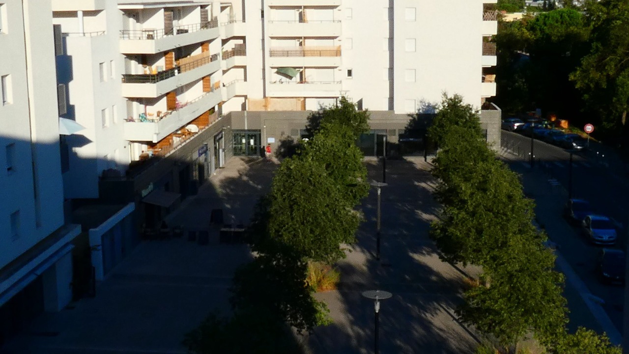 Photo of Outdoor in Hopitaux-Facultes
