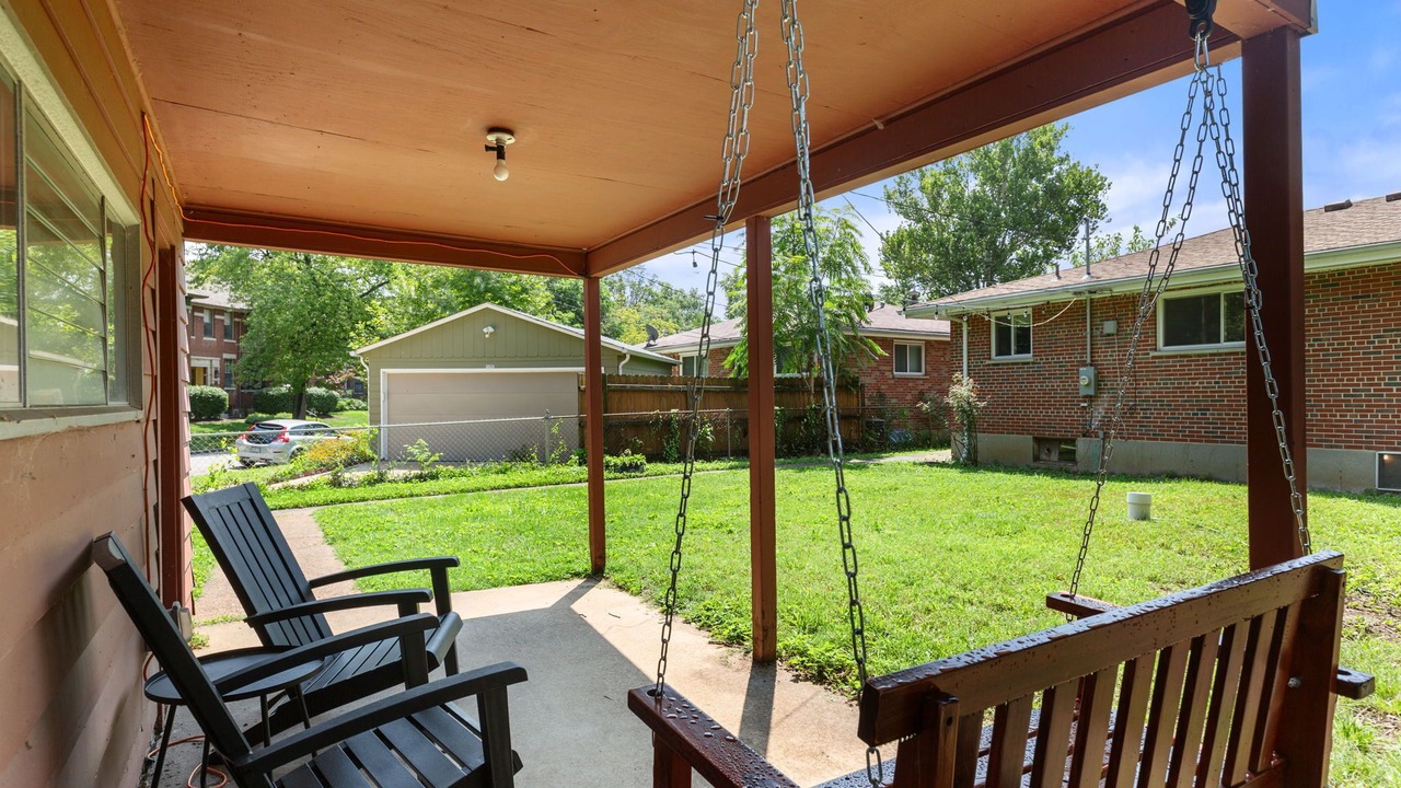 Photo of Patio Balcony in DeBaliviere Place