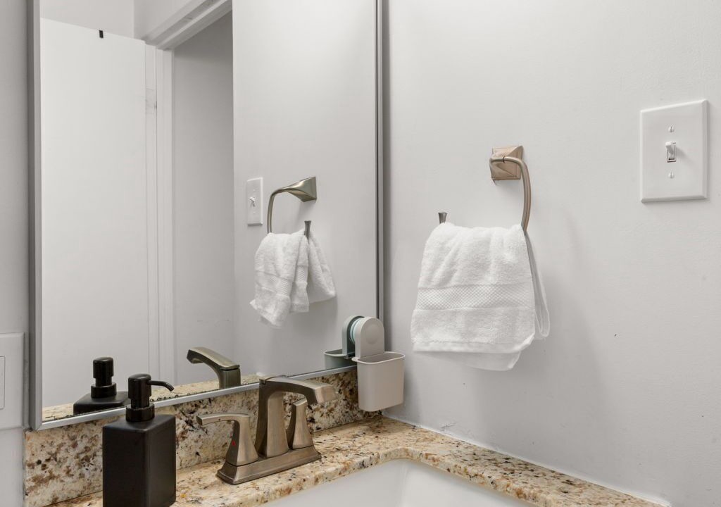 Photo of Bathroom in DeBaliviere Place