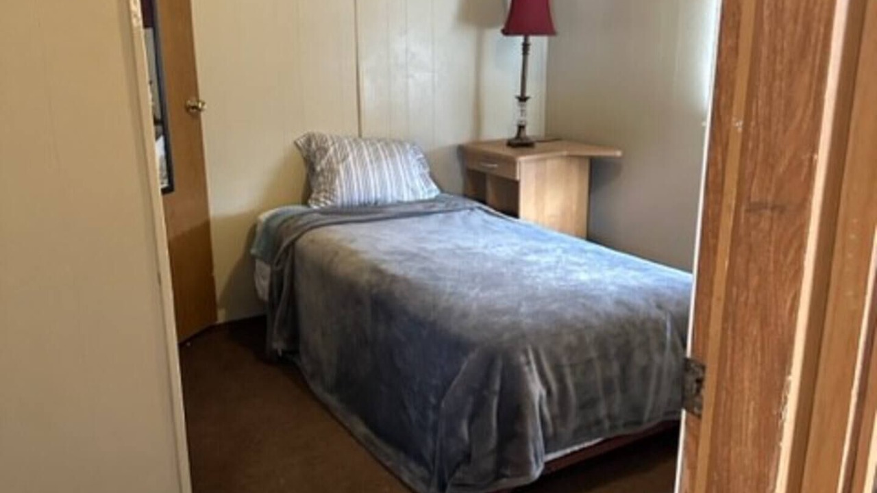 Photo of Bedroom in Sulphur