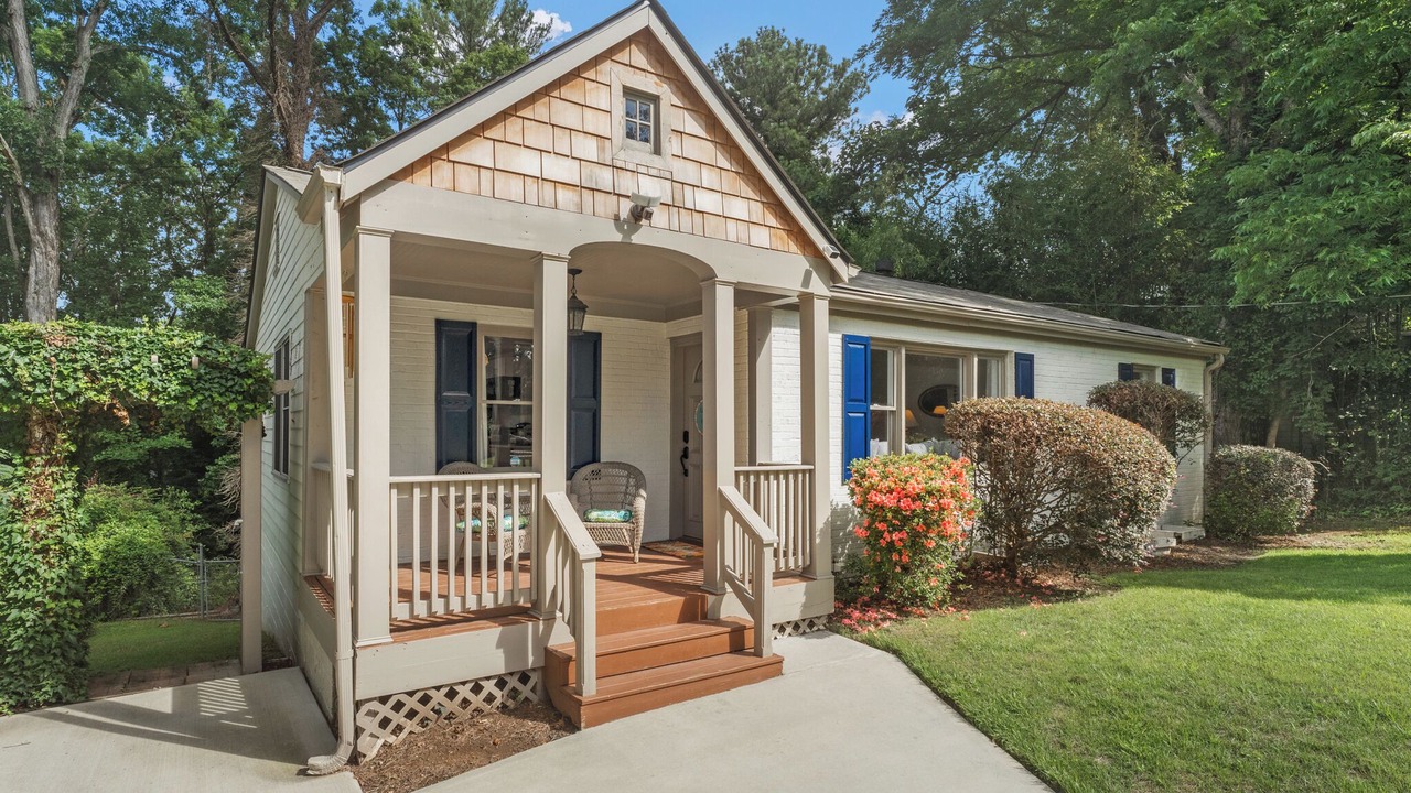 Photo of Outdoor in Briarcliff Heights