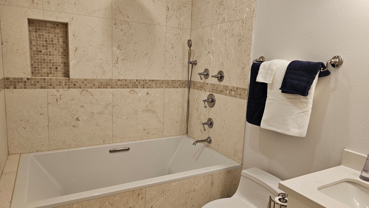 Photo of Bathroom in Grogan's Mill