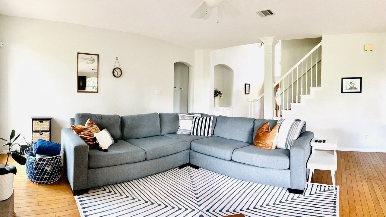Photo of Livingroom in Scofield Farms