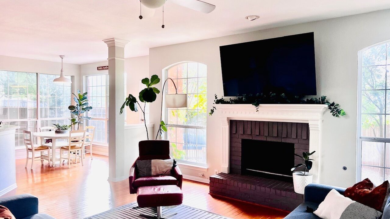 Photo of Livingroom in Scofield Farms