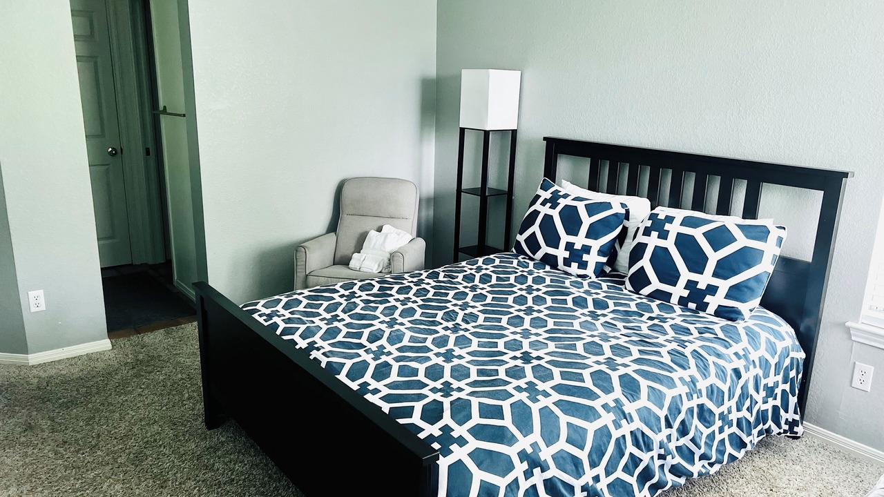 Photo of Bedroom in Scofield Farms