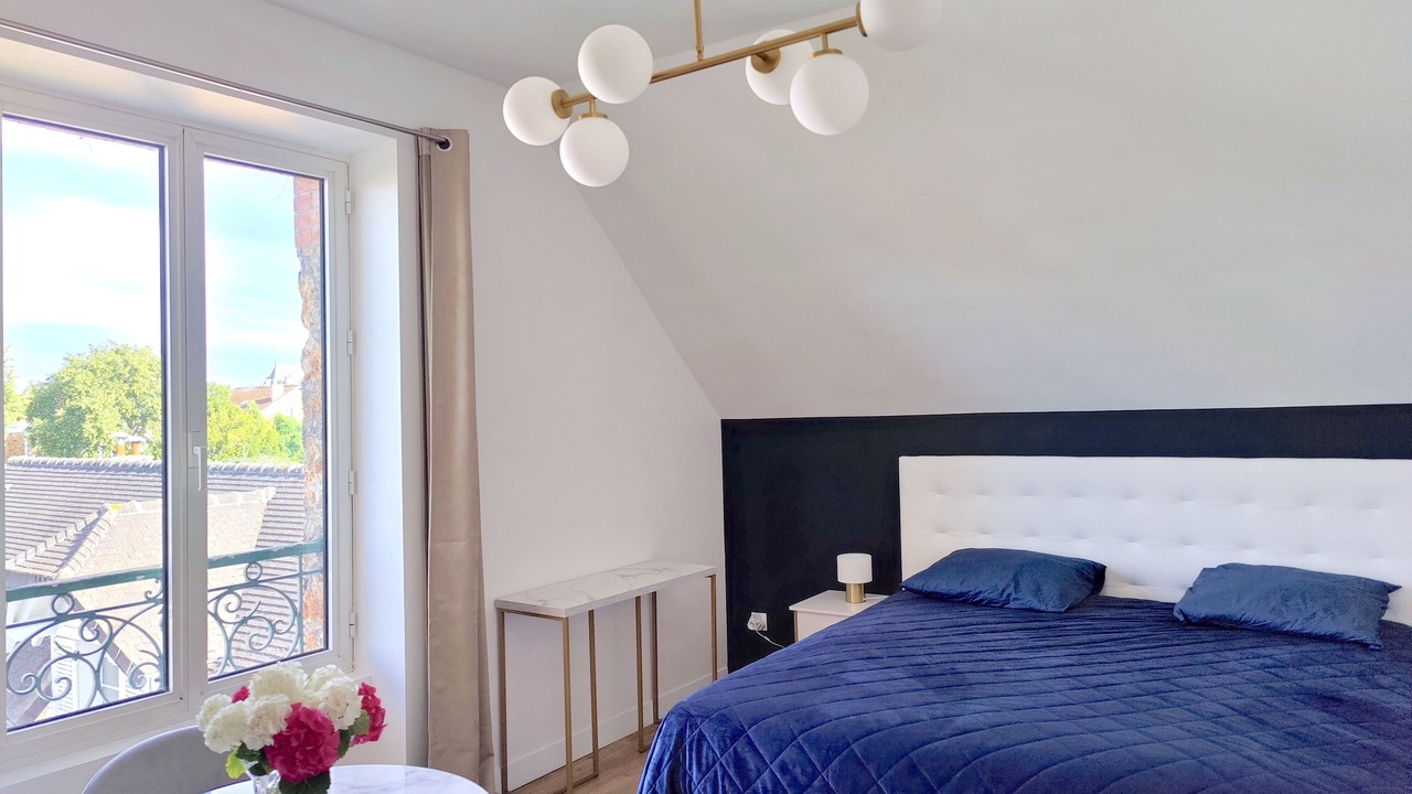 Photo of Bedroom in Le Chesnay
