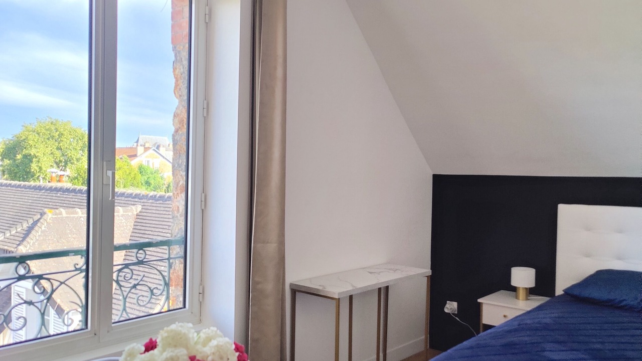 Photo of Bedroom in Le Chesnay