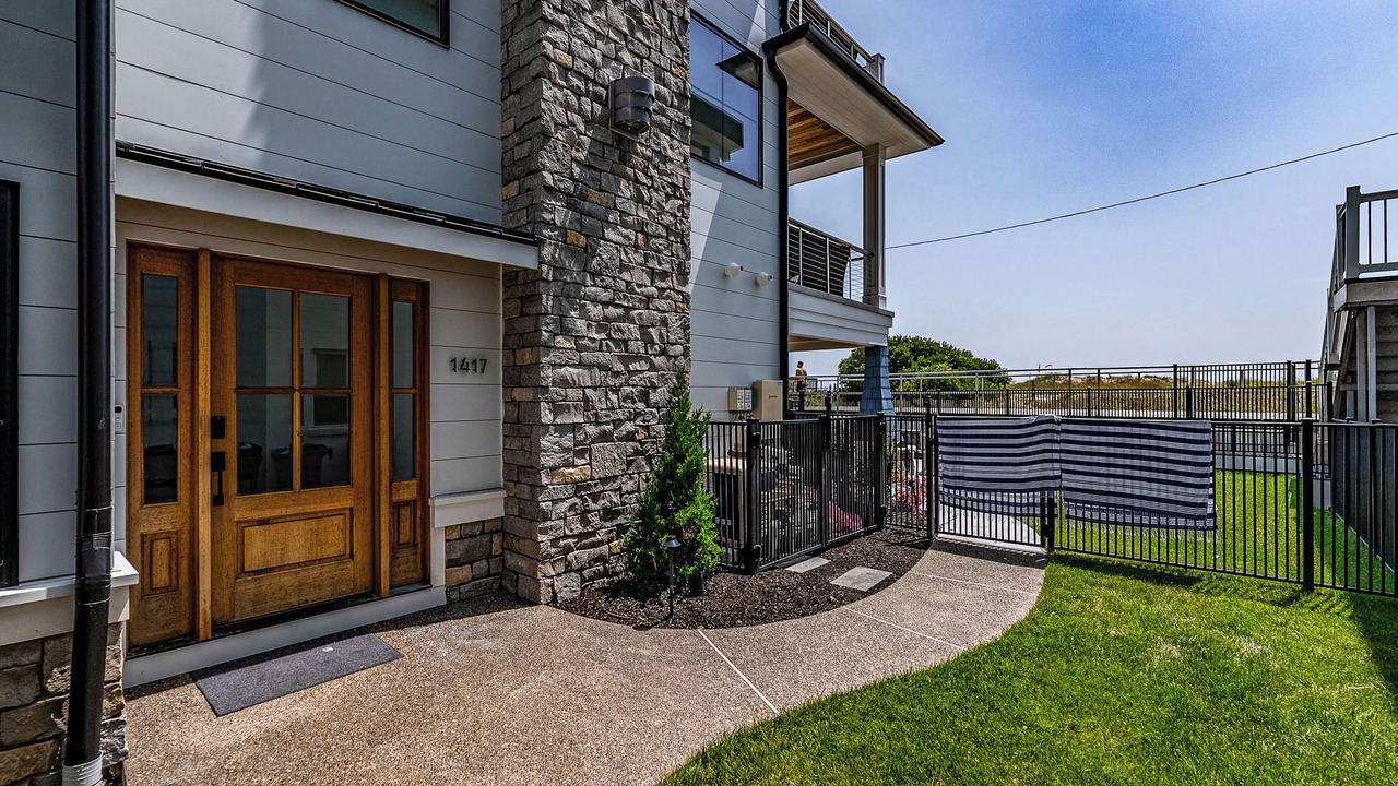 Photo of Others in North End