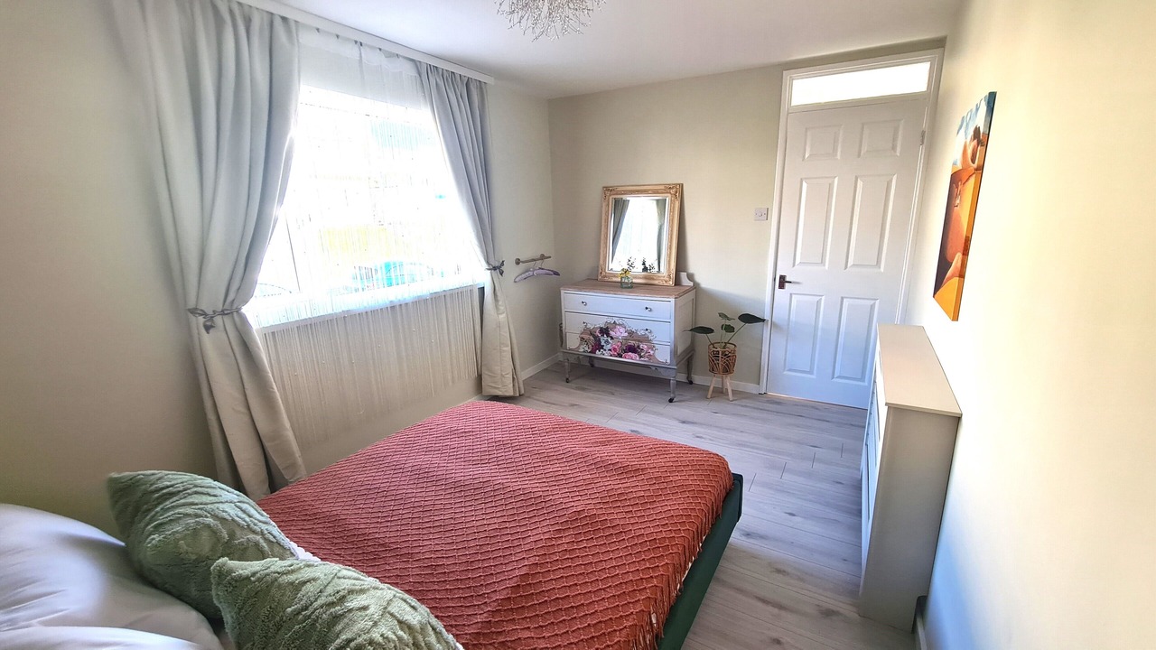 Photo of Bedroom in Newport