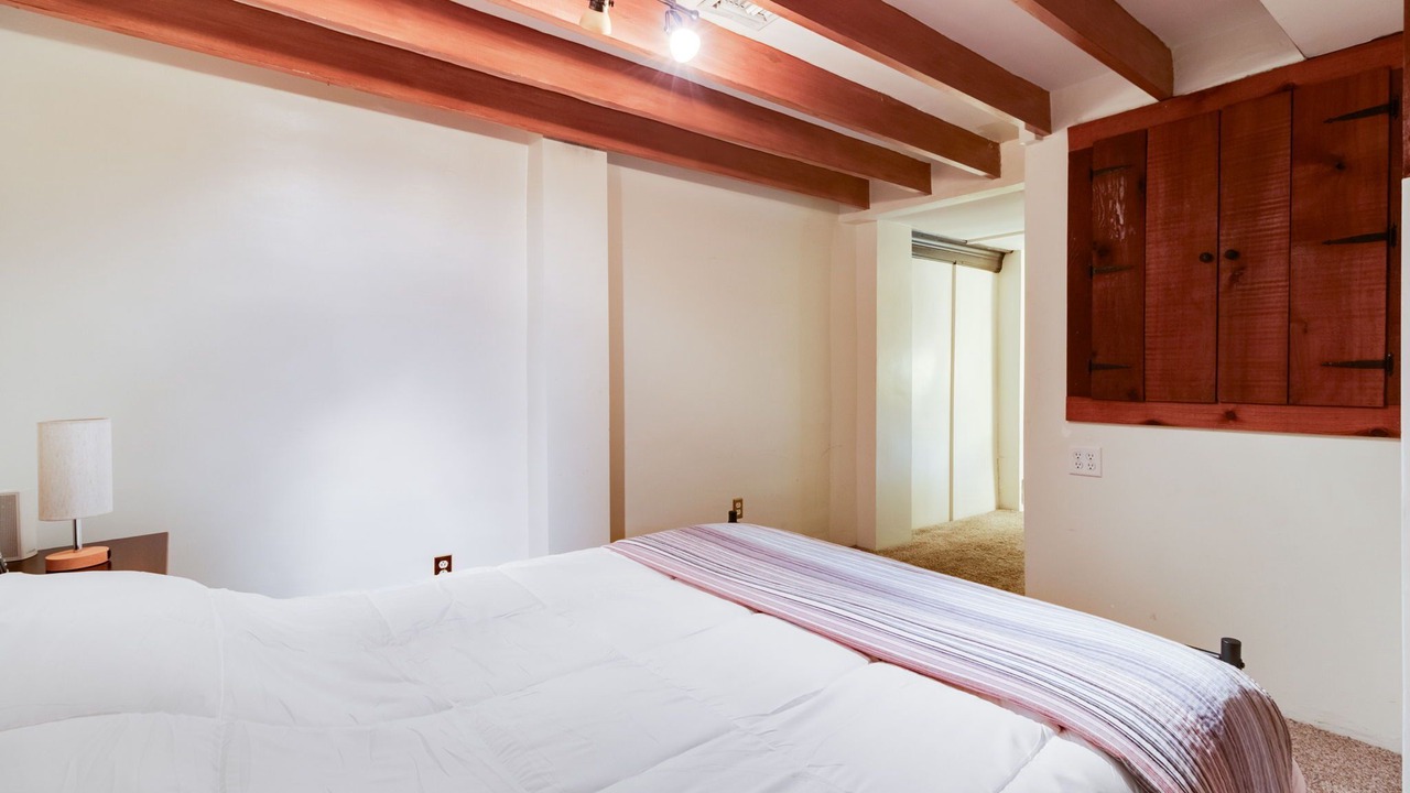 Photo of Bedroom in Scott