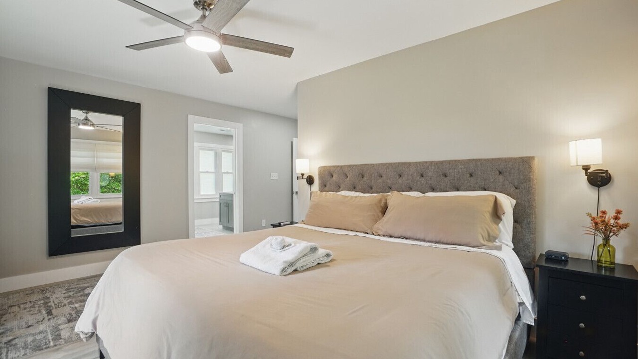 Photo of Bedroom in Snug Harbor