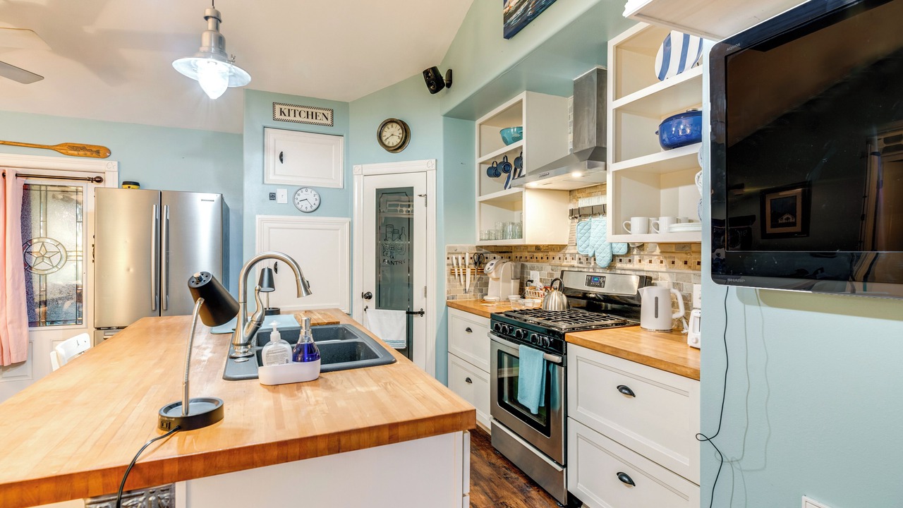 Photo of Kitchen in Bayside
