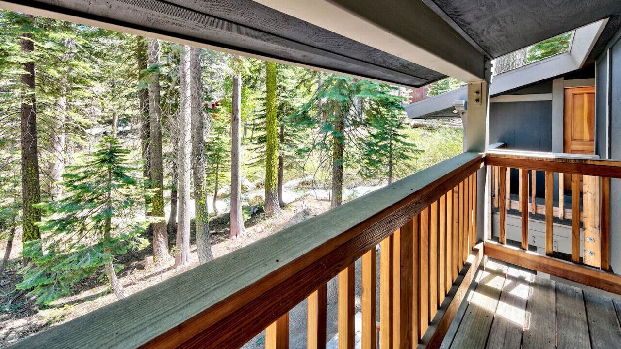 Photo of Outdoor in Alpine Meadows