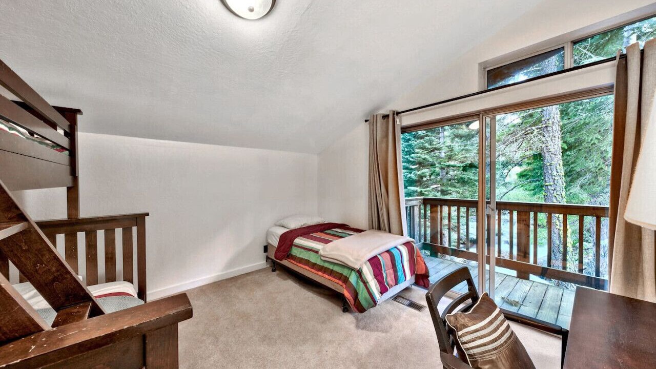 Photo of Bedroom in Alpine Meadows