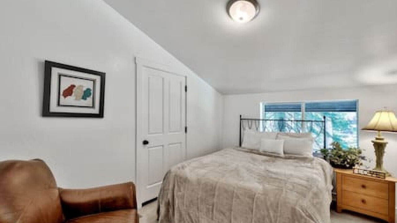 Photo of Bedroom in Alpine Meadows