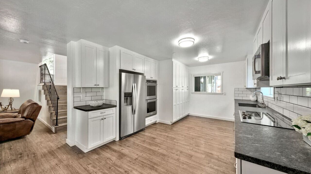 Photo of Kitchen in Alpine Meadows