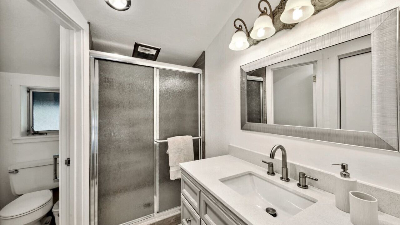 Photo of Bathroom in Alpine Meadows