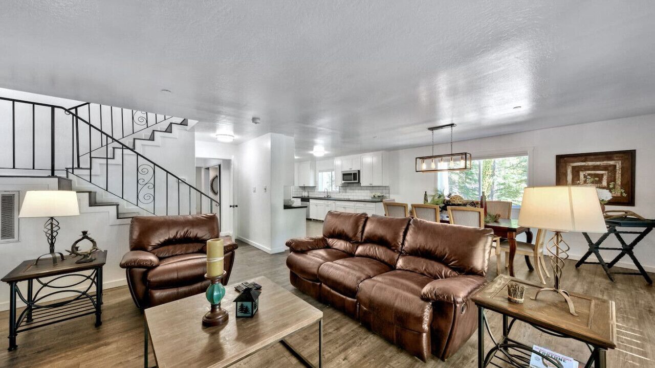 Photo of Livingroom in Alpine Meadows