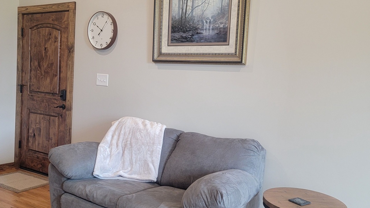 Photo of Livingroom in Walnut Cove