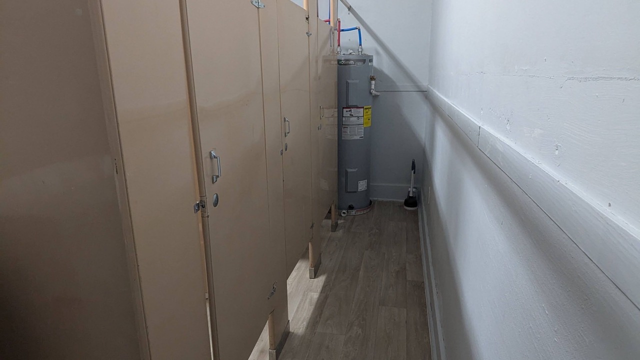 Photo of Others in Robinson