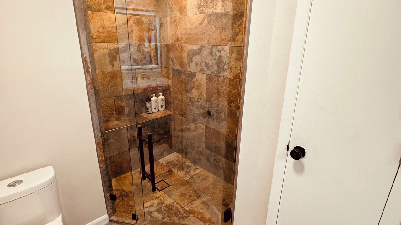 Photo of Bathroom in Biggar