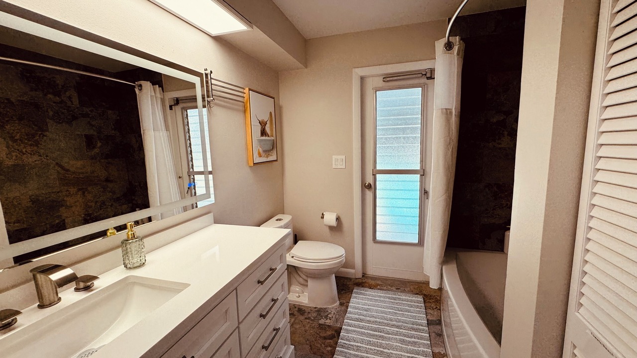 Photo of Bathroom in Biggar
